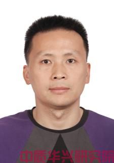 建筑检测鉴定专家傅国利